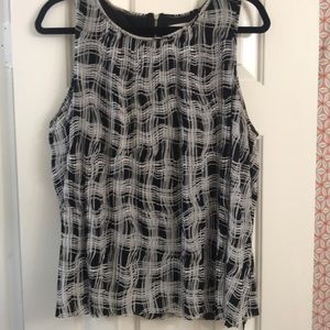 Liz Claiborne accordion tank top blouse